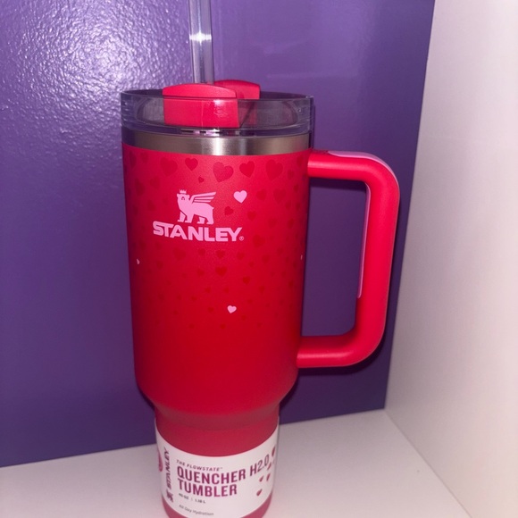 Red Valentine’s Stanley - Picture 3 of 6